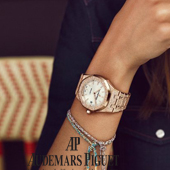 BREAKING NEWS: AUDEMARS PIGUET ПРЕДСТАВЛЯЕТ НОВЫЕ ЖЕНСКИЕ ROYAL OAK В ЧЕСТЬ ЮБИЛЕЯ МОДЕЛИ