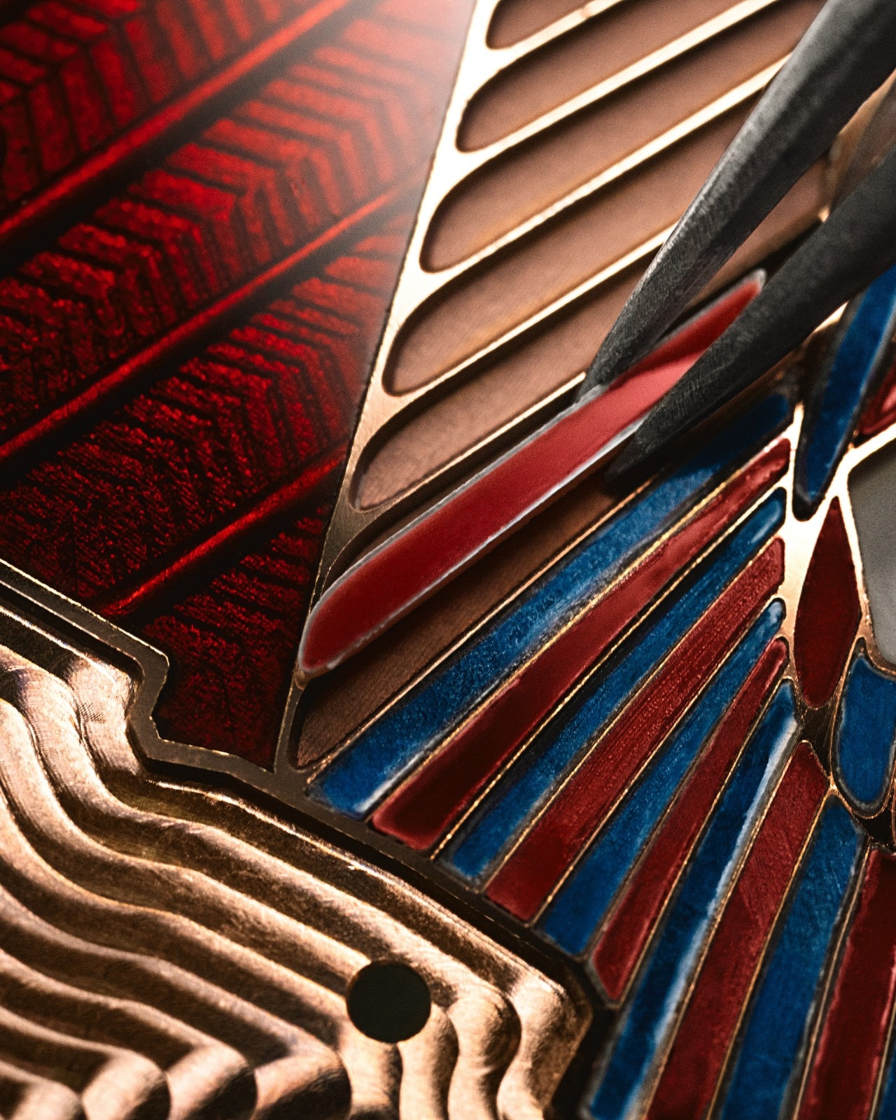 Vacheron Constantin представил четыре новые модели Métiers d'Art Tribute to Great Civilisations для Louvre