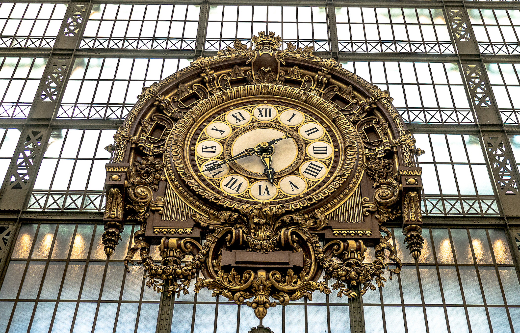 Roman-numeral-number-IIII-watches-clocks-11.jpg