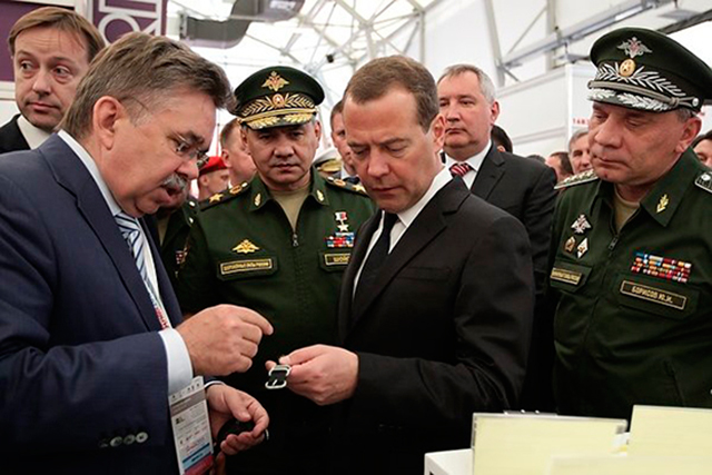 «Умные» часы для российских военных