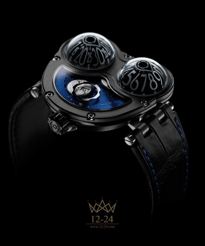 MB&amp;F Horological Machine No.3 Moonmachine Black Ti 34.BTL.B