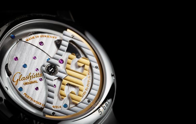 Glashutte PanoMaticInverse 1-91-02-02-02-30