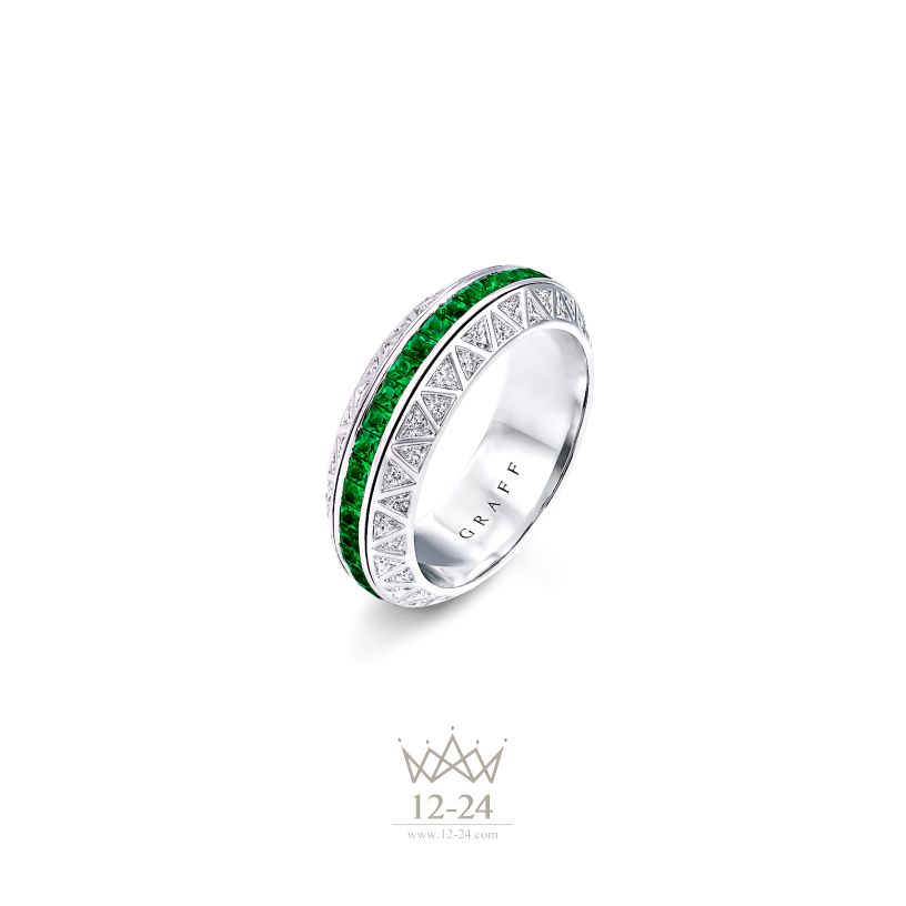 Graff Spinning Eternity Band Emerald and Diamond RGR389