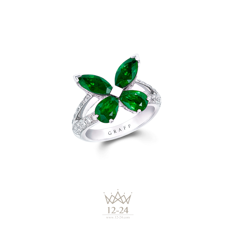 Graff Classic Butterfly Ring Emerald and Diamond RGR228