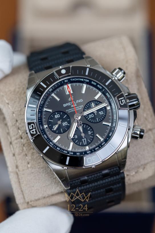 Breitling Super Chronomat B01 44 AB0136251B2S1