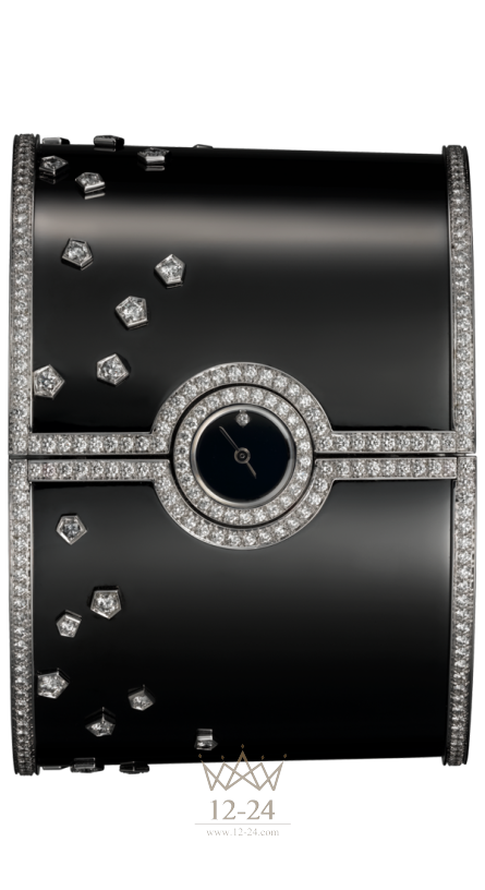 Cartier Visible Time Motive «Panther» Medium size model HPI00645