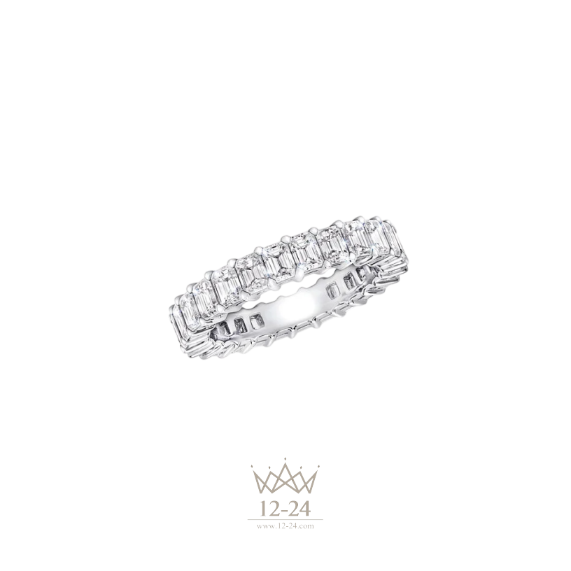 Graff Claw Set Emerald Cut Diamond Eternity Ring RGET119