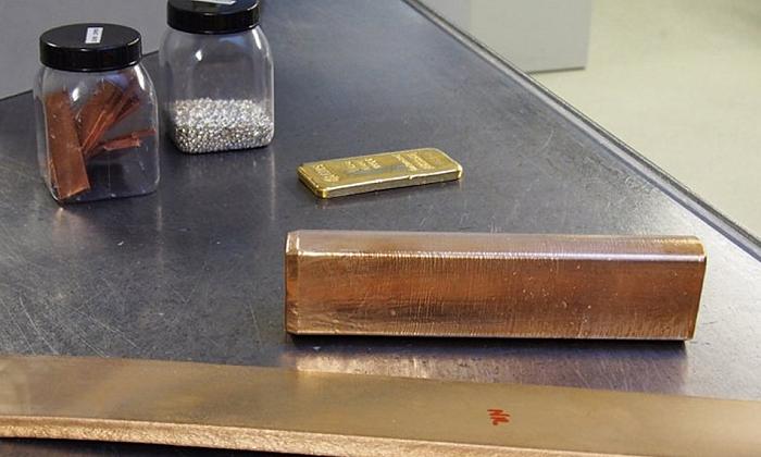 5 мужских часов из розового золота