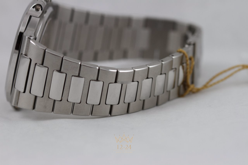 Patek Philippe Self-winding 5711/1A-011