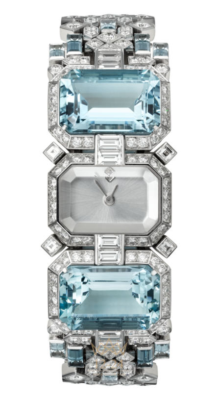 Cartier Visible Time Small model HPI00642