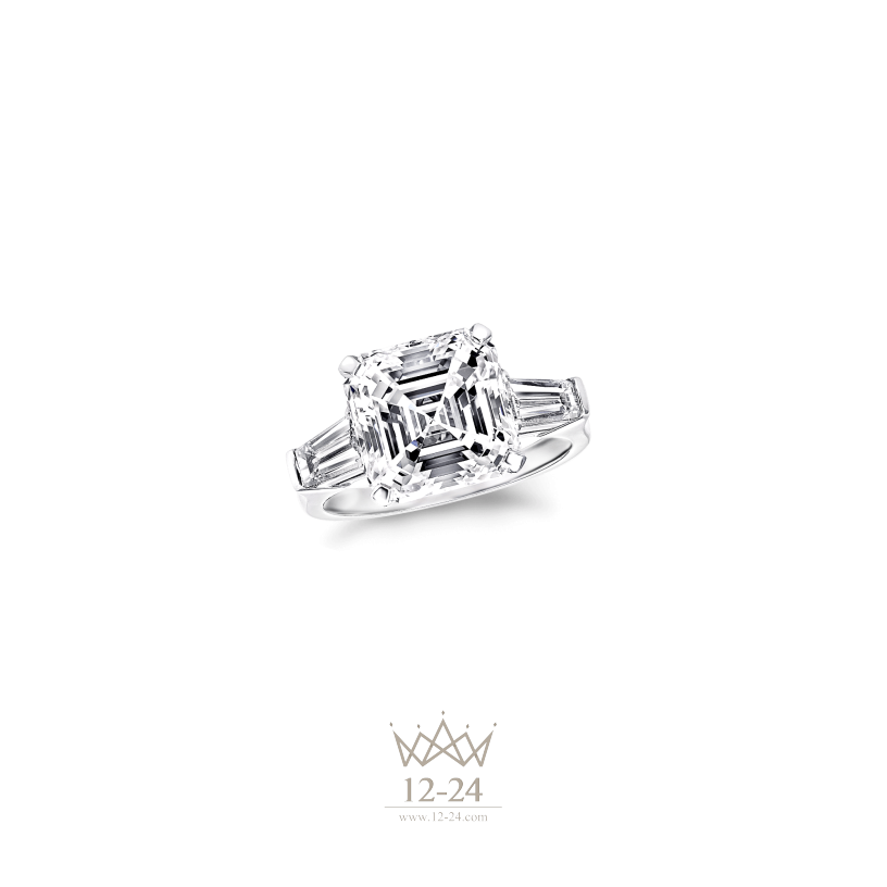 Graff Square Emerald Cut Ring Diamond ET02