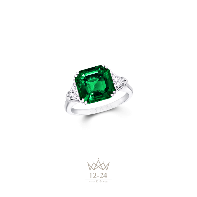Graff Square Emerald Cut Ring Emerald GR13194