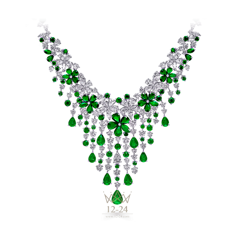 Graff Carissa Necklace Emerald and Diamond RGN431
