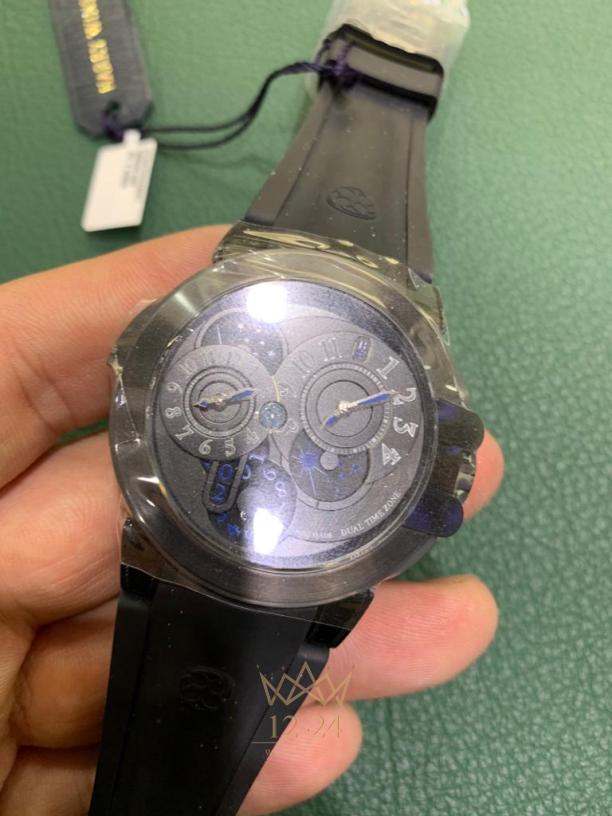 Harry Winston Ocean Dual Time Black Edition OCEATZ44ZZ007