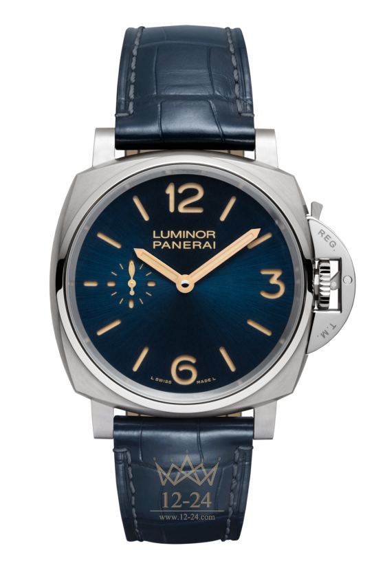 Panerai 3 Days Titanio — 42 mm PAM00728