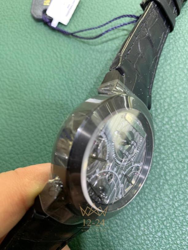 Harry Winston Ocean Triple Retrograde Chronograph OCEACT44ZZ002