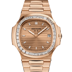 Patek Philippe Nautilus 40 mm 5723/1R-001 — main thumb
