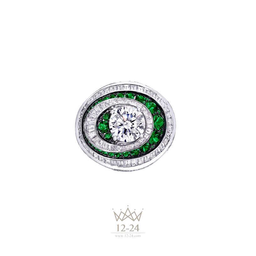 Graff Swirl Baguette Ring Emerald and Diamond RGR503
