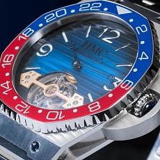 Часы H. Moser & Cie Swiss Icons Watch 3804-1200 — дополнительная миниатюра 1
