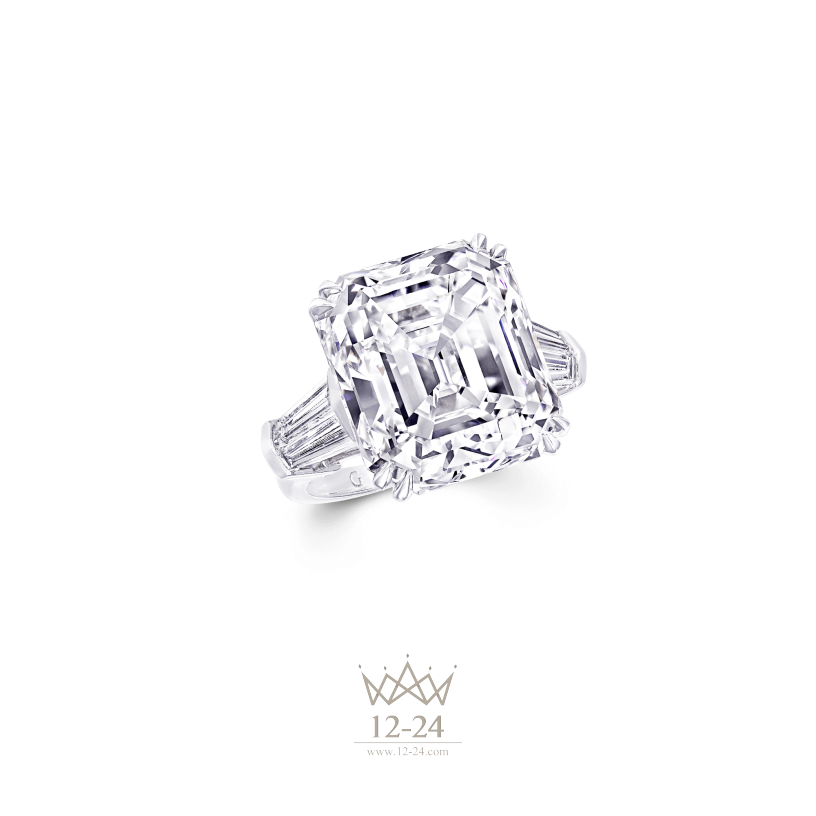 Graff Emerald Cut Diamond Ring GR44518