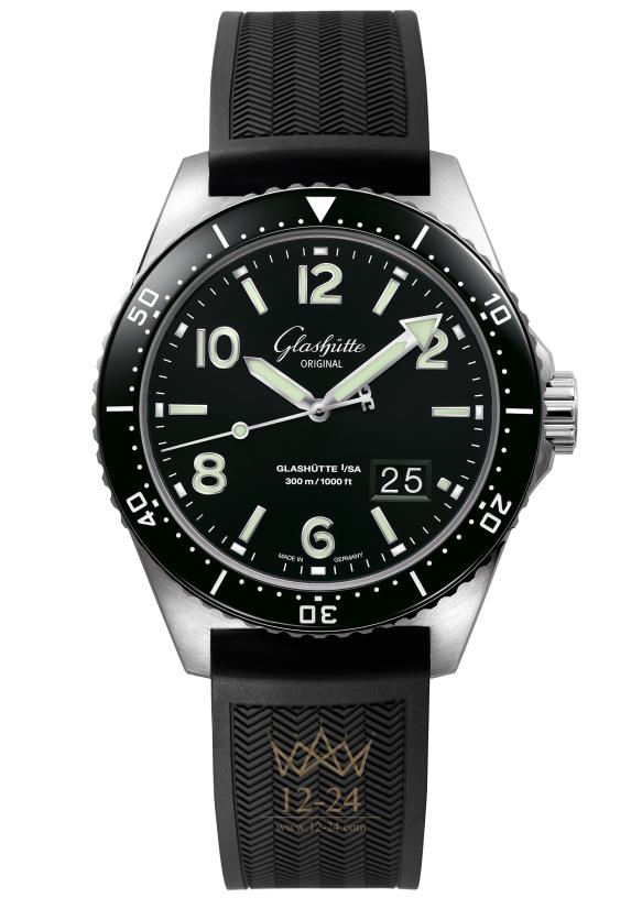 Glashutte SeaQ Panorama Date 1-36-13-01-80-06