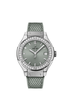 Hublot Classic FusionHublot 581.NX.891G.NR.1104