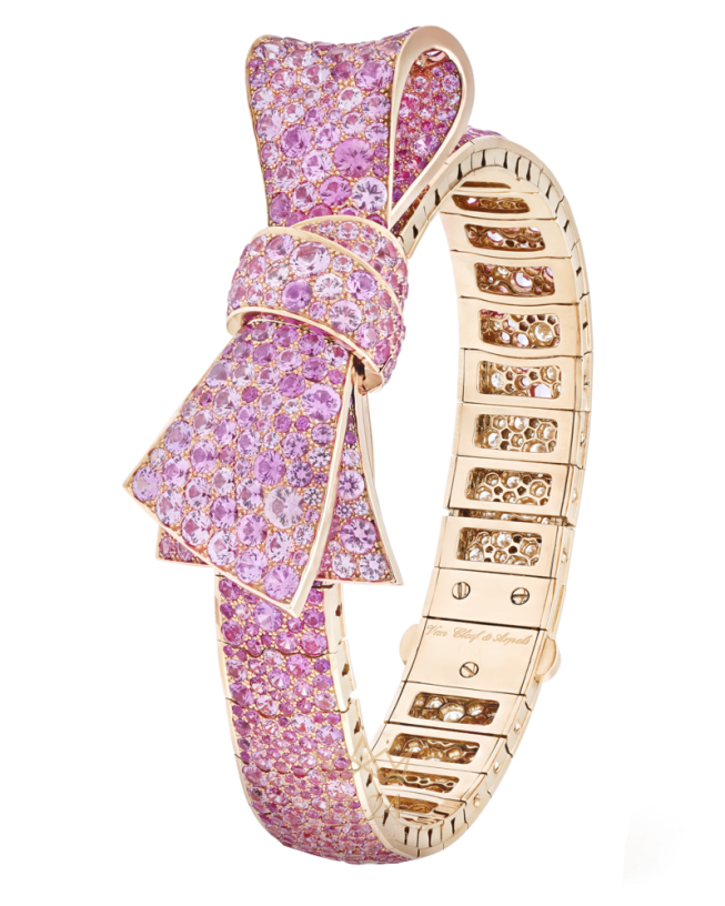 Van Cleef Ruban Secret Saphirs Roses VCARO8OW00