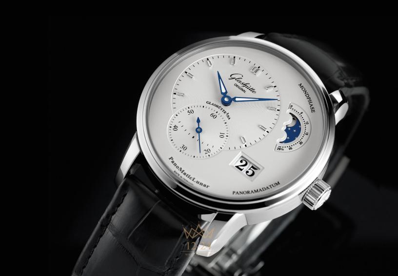 Glashutte PanoMaticLunar 1-90-02-42-32-05
