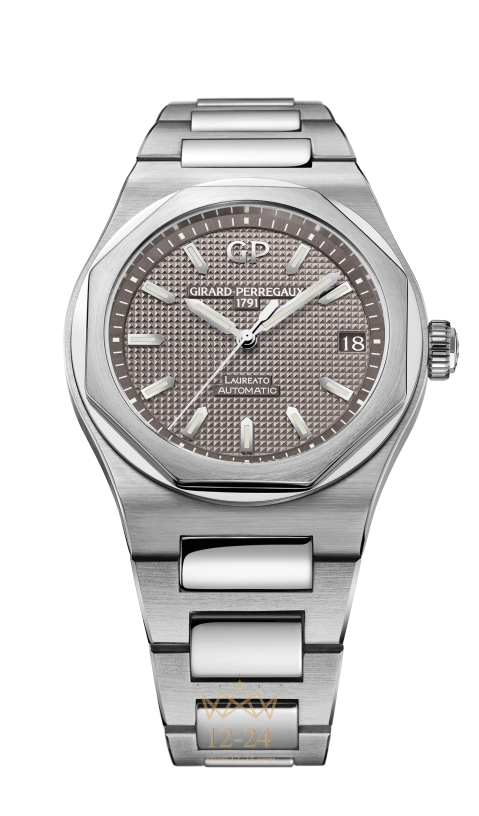 Girard Perregaux Laureato 42 mm 81010-11-231-11A