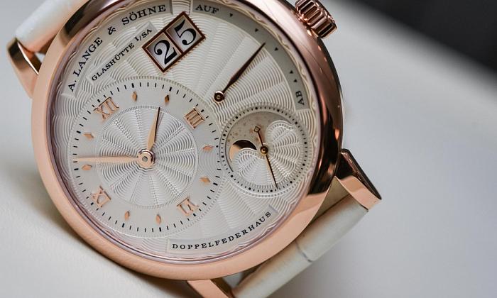 Гид покупателя: Подборка женских часов с индикацией лунных фаз