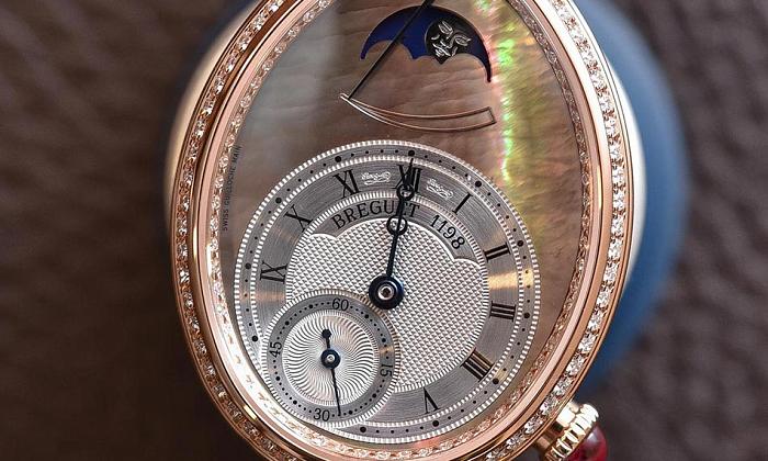 Breguet Reine de Naples 8908: золотые пасхальные яйца для королевы