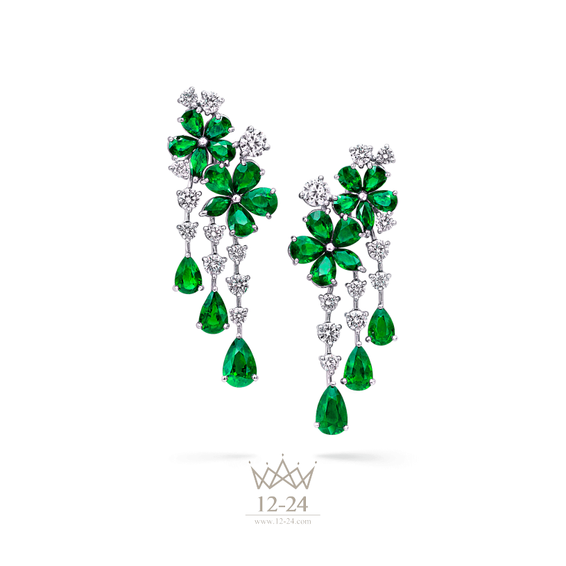Graff Carissa Double Flower Earrings Emerald and Diamond RGE1038