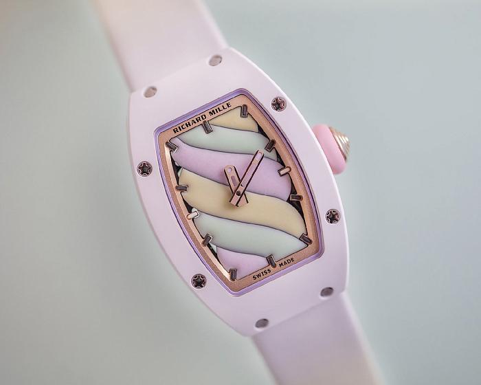  Представляем RM 16-01 Fraise и RM 07-03 Marshmallow из коллекции Bonbon от Richard Mille