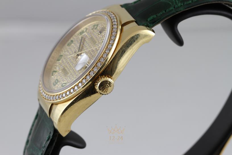 Rolex Yellow gold Pave Dial 36 16188