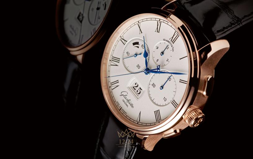 Glashutte Senator Chronograph Panorama Date 1-37-01-01-05-50