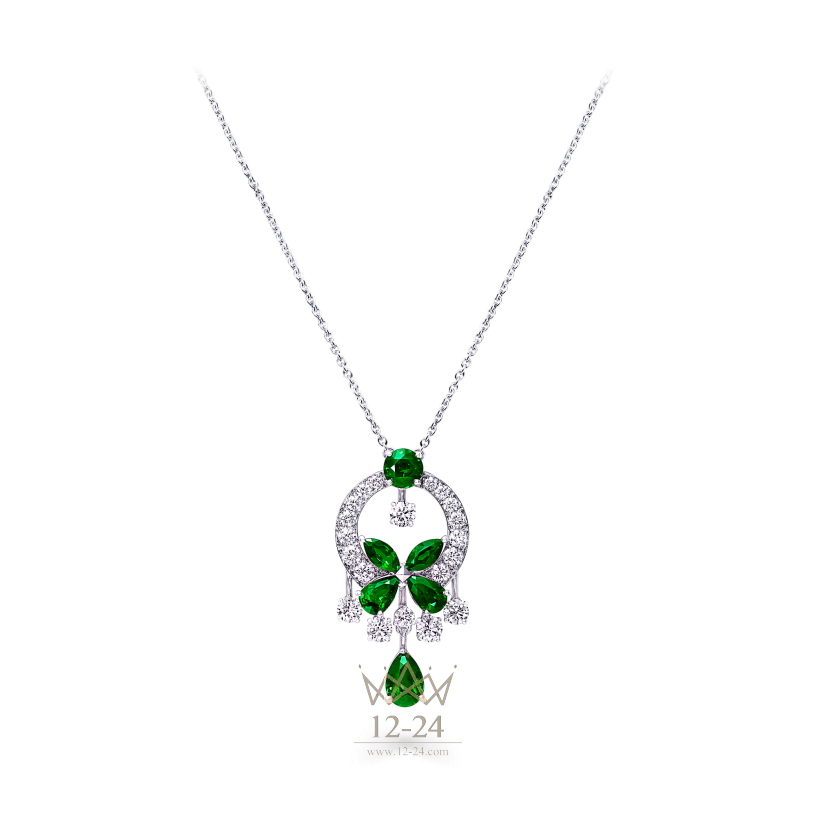 Graff Classic Butterfly Small Pendant Emerald and Diamond RGP271